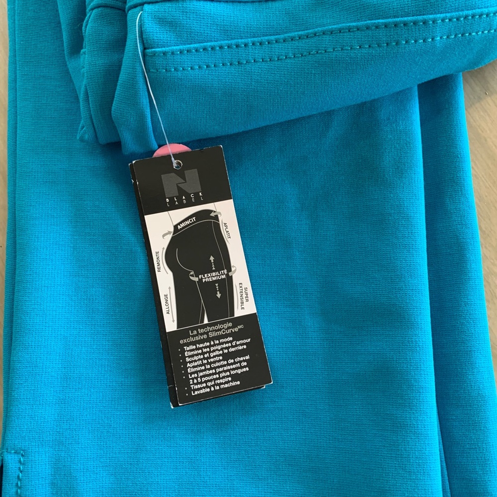 🍄3/29🍄Black Label Women's Cropped Pants - Blue